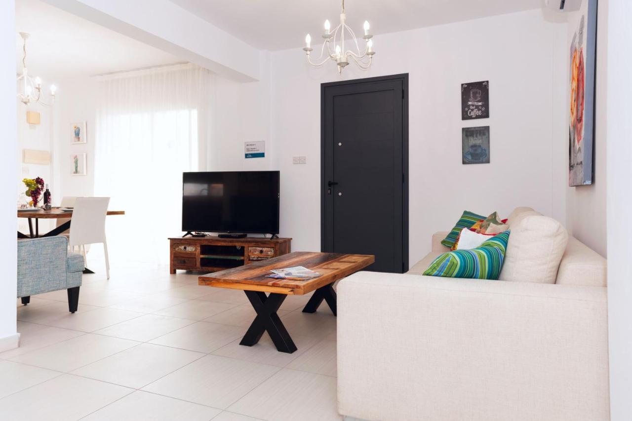 Villa Katherine - Nissi Beach Area Ayia Napa Bagian luar foto